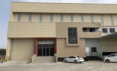 Almacén en alquiler y en venta en Mueang Samut Prakan, Samut Prakan