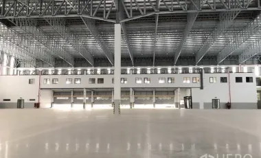 Almacén en alquiler y en venta en Mueang Samut Prakan, Samut Prakan