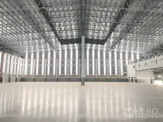 Аренда и продажа склад в Mueang Samut Prakan, Самутпракан