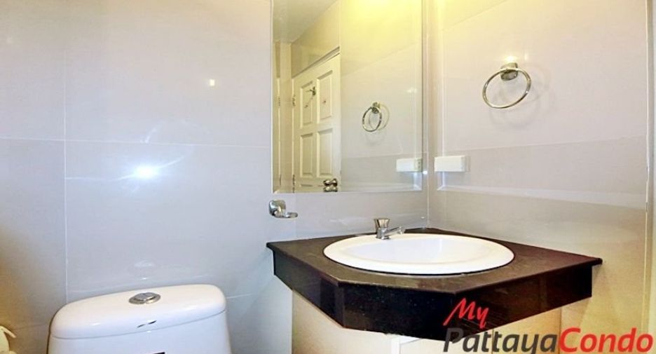 For sale studio condo in Bang Lamung, Chonburi