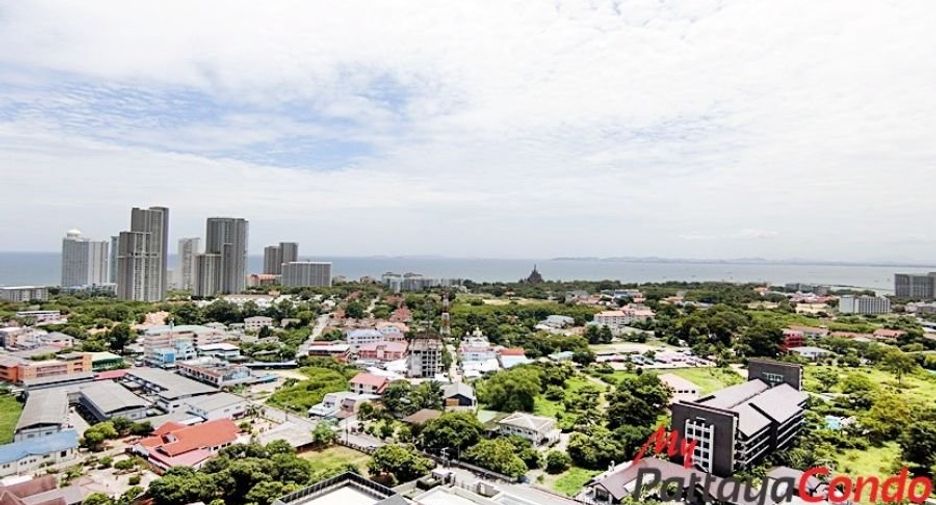 For sale studio condo in Bang Lamung, Chonburi