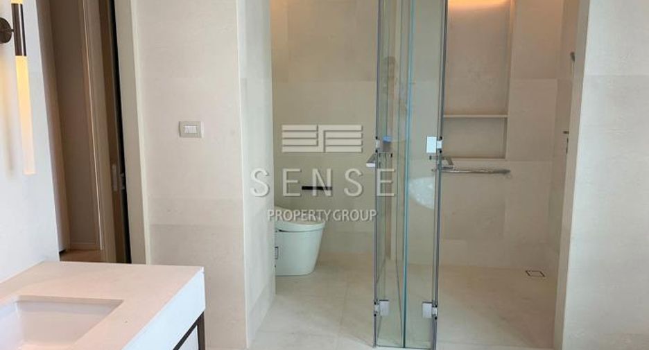 For sale 2 bedrooms condo in Pathum Wan, Bangkok