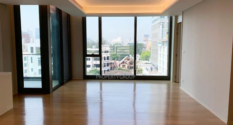 For sale 2 bedrooms condo in Pathum Wan, Bangkok