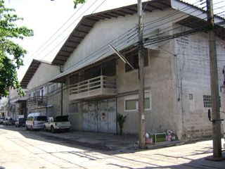 For sale studio warehouse in Lam Luk Ka, Pathum Thani