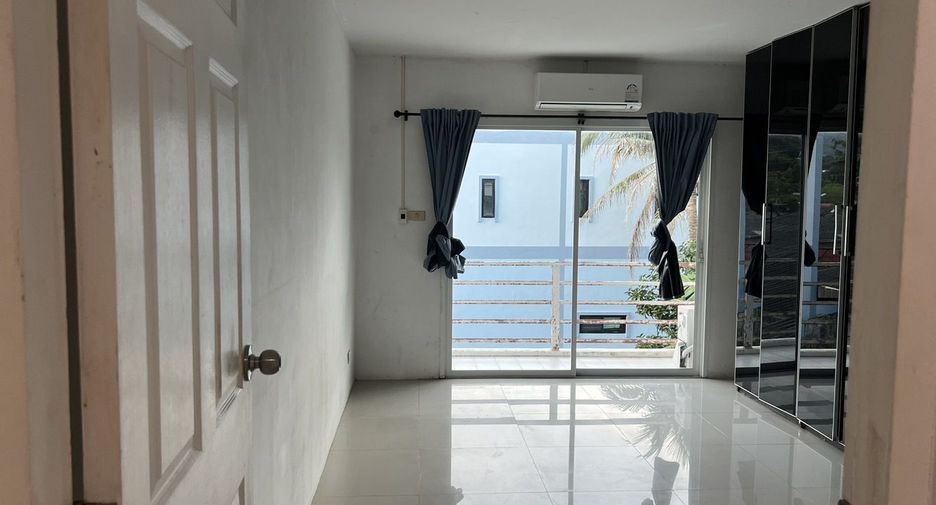 For rent 4 Beds townhouse in Mueang Phuket, Phuket