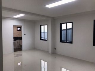For sale そして for rent warehouse in Nong Chok, Bangkok