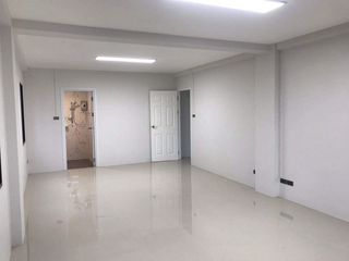 For rent そして for sale warehouse in Nong Chok, Bangkok
