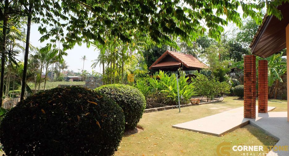出租 和 出售 4 卧室 独立屋 在 Bang Lamung, Chon Buri