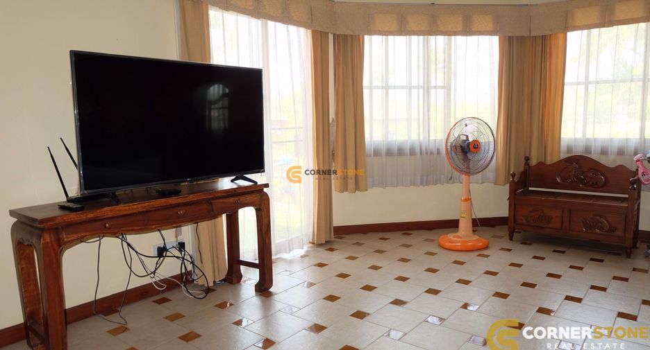 出租 和 出售 4 卧室 独立屋 在 Bang Lamung, Chon Buri