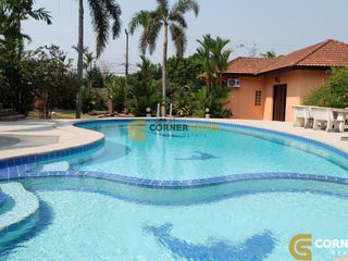 Haus zur Miete und zum Kauf mit 4 Zimmer in Bang Lamung, Chonburi