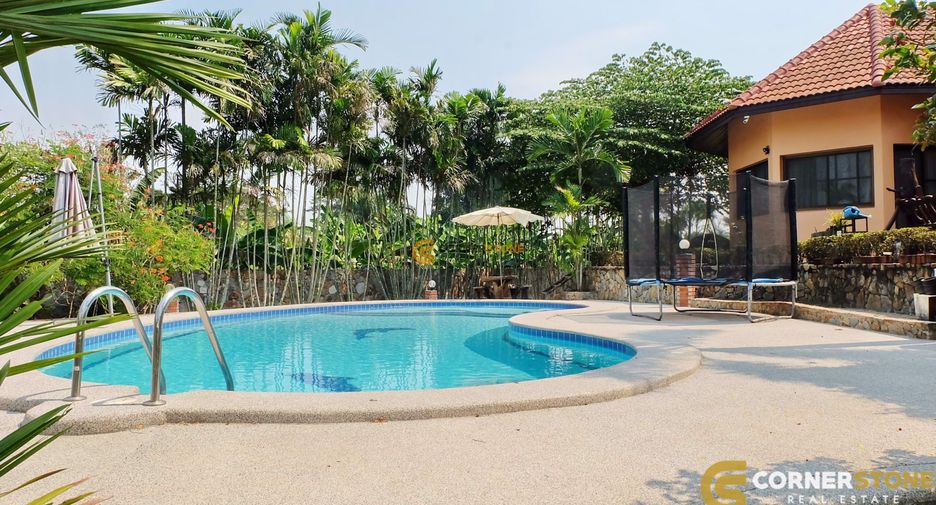 出租 和 出售 4 卧室 独立屋 在 Bang Lamung, Chon Buri
