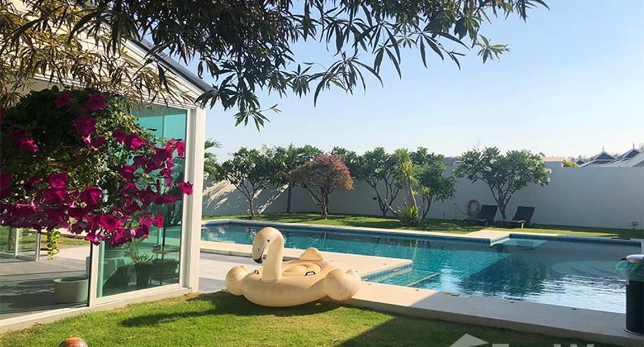 For sale 3 Beds villa in Hua Hin, Prachuap Khiri Khan
