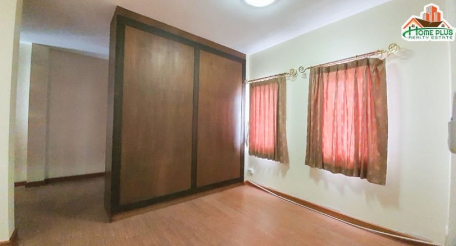 Haus zum Kauf mit 3 Zimmer in Bang Phli, Samut Prakan
