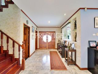 For sale 5 bed house in Bang Lamung, Chonburi