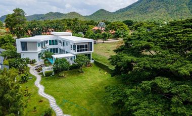 For sale 6 bed villa in Cha Am, Phetchaburi