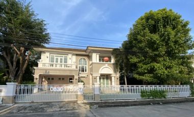 For sale 4 bedrooms house in Mueang Samut Prakan, Samut Prakan
