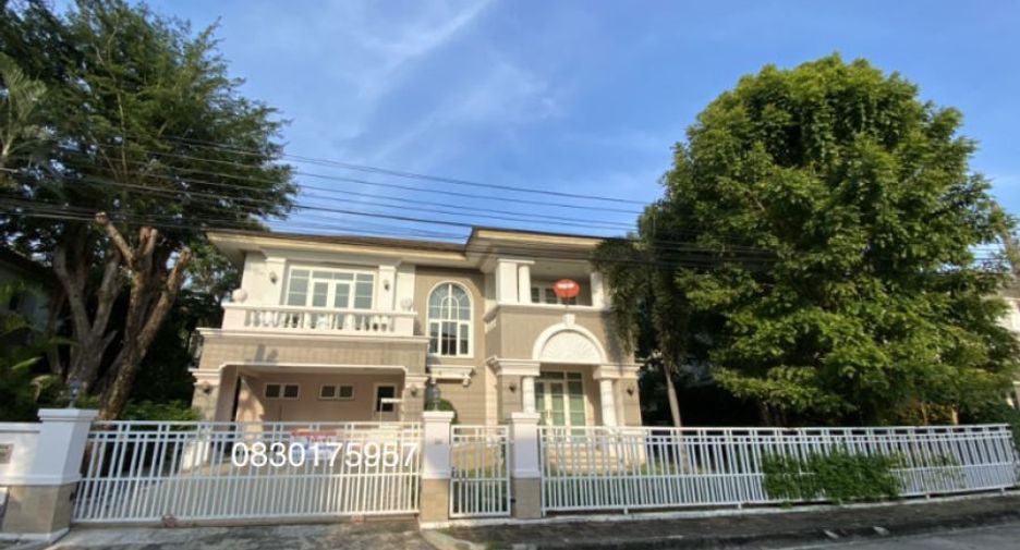 For sale 4 bedrooms house in Mueang Samut Prakan, Samut Prakan
