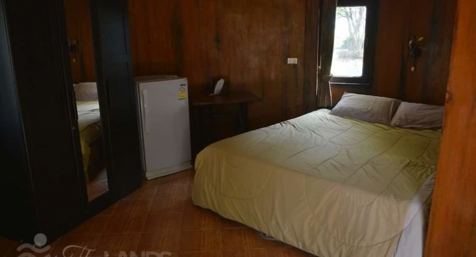 For sale 11 ベッドルーム retail Space in Mueang Kanchanaburi, Kanchanaburi