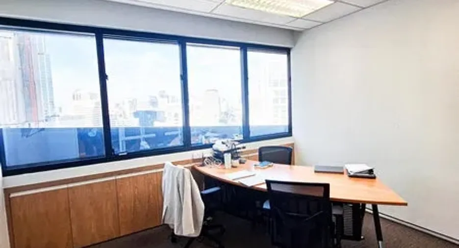 Büro zur Miete in Bang Rak, Bangkok