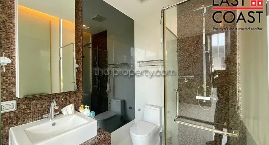 For rent and for sale 2 bedrooms condo in Bang Lamung, Chonburi