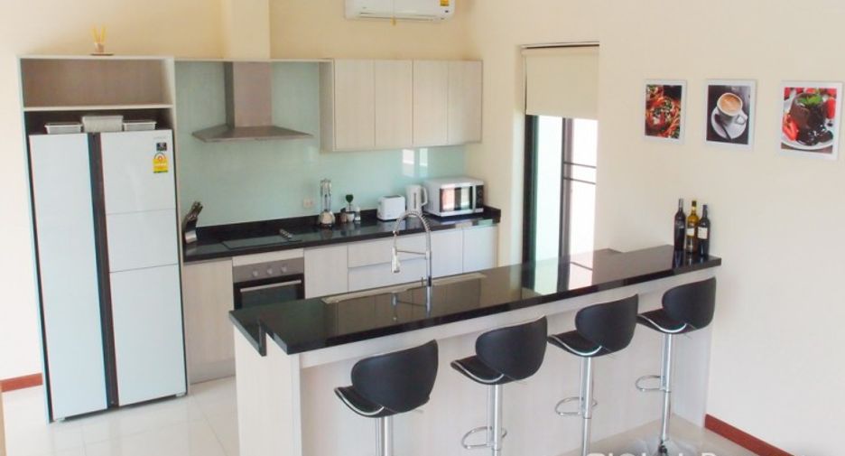 For sale 4 bedrooms house in East Pattaya, Pattaya