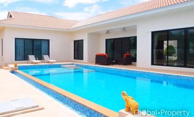 For sale 4 bed house in Bang Lamung, Chonburi