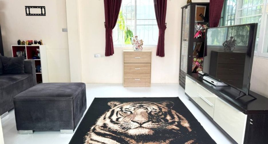Haus zum Kauf mit 2 Zimmer in Bang Lamung, Chonburi
