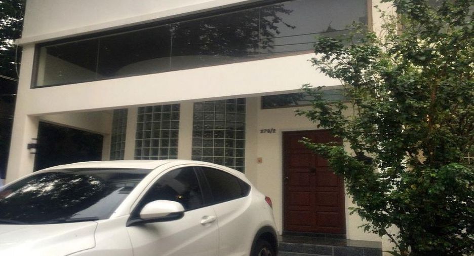 For sale 3 bedrooms house in Phaya Thai, Bangkok