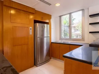 For rent そして for sale 3 Beds townhouse in Sathon, Bangkok