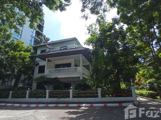 For sale 4 bed townhouse in Na Jomtien, Pattaya