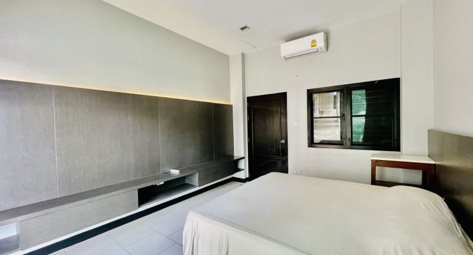 For rent 5 bed house in Pratumnak, Pattaya
