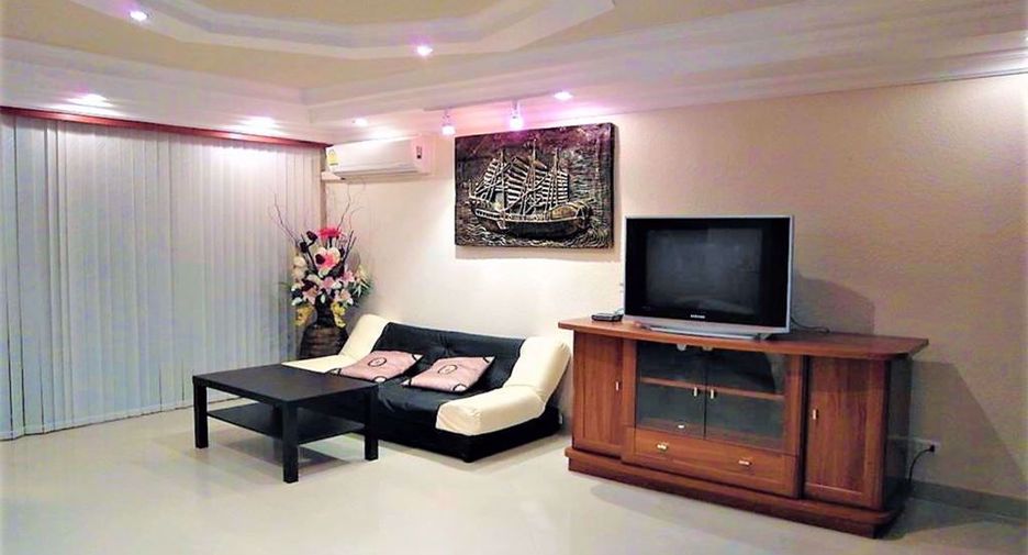 For rent and for sale studio condo in Jomtien, Pattaya