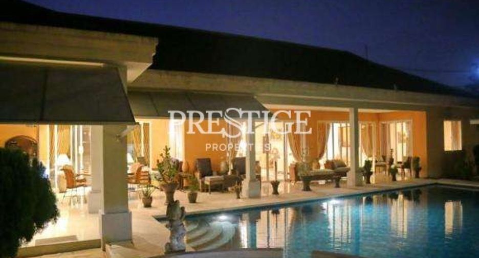 For sale 6 bedrooms house in Bang Lamung, Chonburi