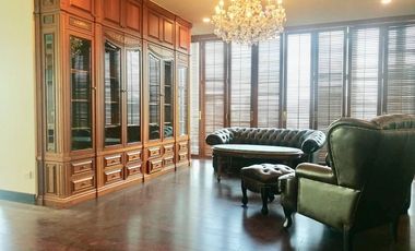 Wohnung zur Miete mit 4 Zimmer in Pathum Wan, Bangkok