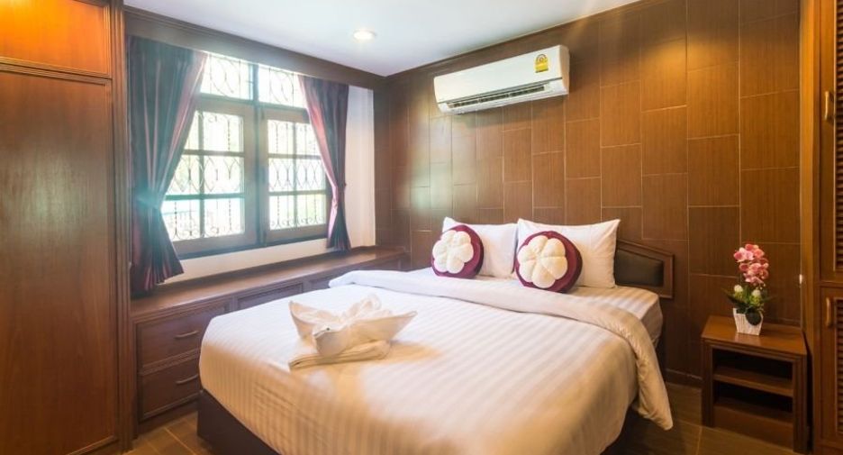 Casa en alquiler de 4 habitaciones en Bang Lamung, Chonburi