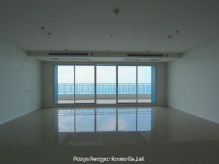 For sale 3 bed condo in Bang Lamung, Chonburi