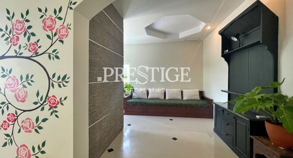 For sale 8 bedrooms house in Sattahip, Chonburi