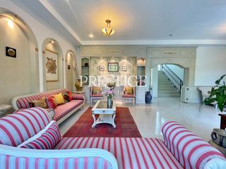 For sale 8 bed house in Sattahip, Chonburi