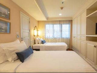 For rent 4 bedrooms condo in Watthana, Bangkok
