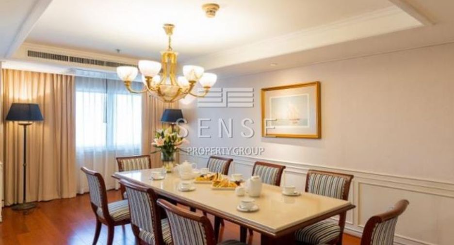 For rent 4 bedrooms condo in Watthana, Bangkok