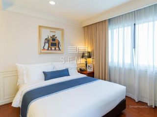 For rent 4 bedrooms condo in Watthana, Bangkok