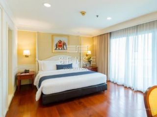 For rent 4 bedrooms condo in Watthana, Bangkok