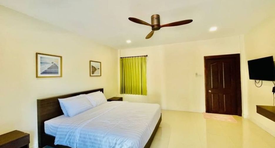 For rent 4 Beds villa in Central Pattaya, Pattaya