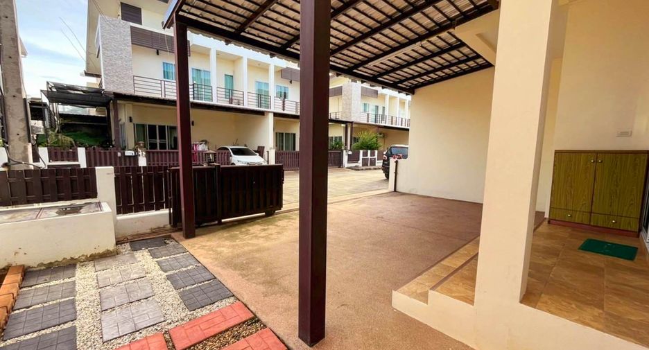 For sale 3 Beds townhouse in San Kamphaeng, Chiang Mai