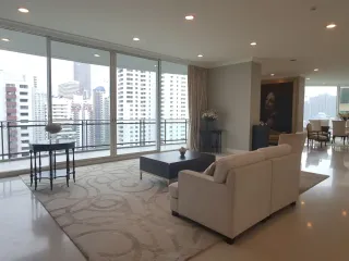 出售 4 卧室 公寓 在 Watthana, 曼谷