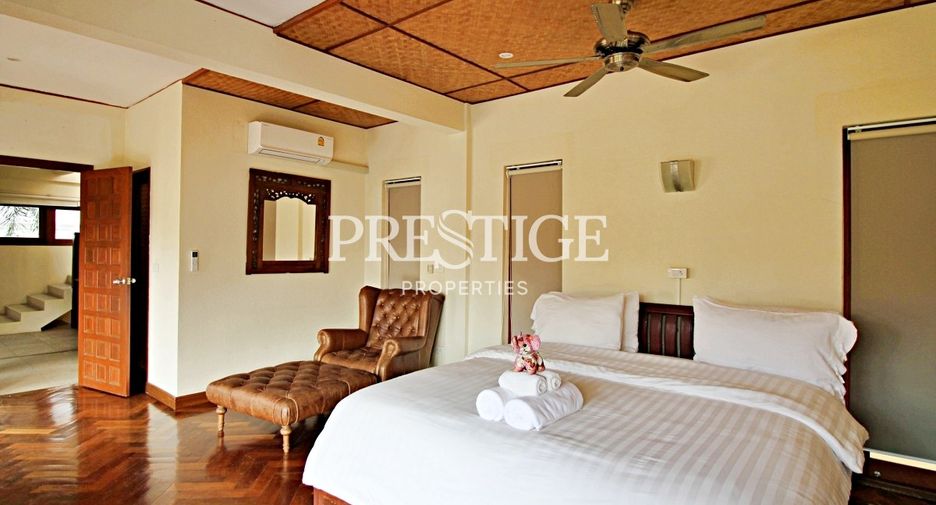 Casa en venta de 6 habitaciones en Bang Lamung, Chonburi