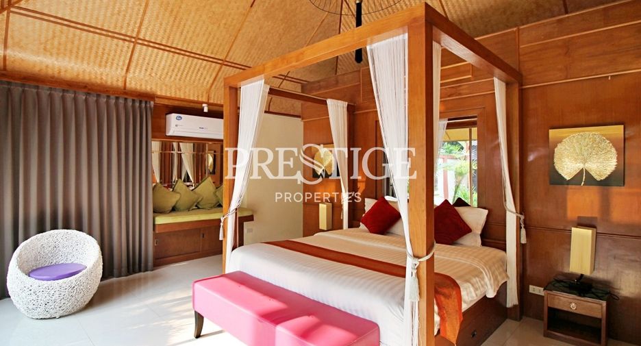 Casa en venta de 6 habitaciones en Bang Lamung, Chonburi