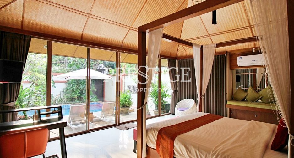 Casa en venta de 6 habitaciones en Bang Lamung, Chonburi