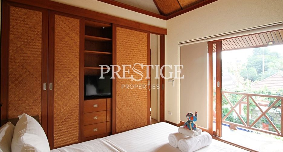 Casa en venta de 6 habitaciones en Bang Lamung, Chonburi