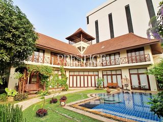 Casa en venta de 6 habitaciones en Bang Lamung, Chonburi